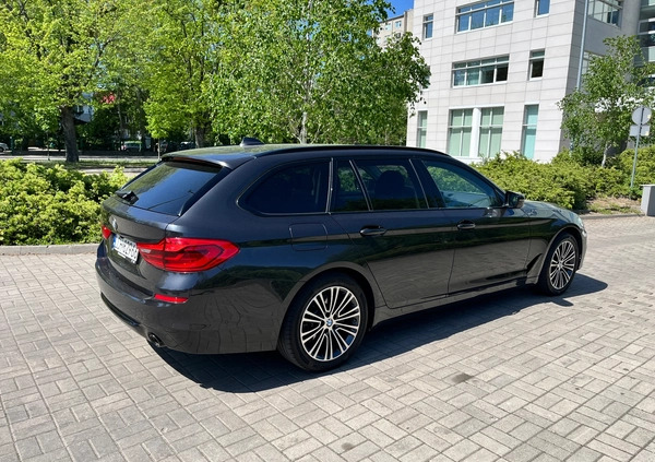 BMW Seria 5 cena 155000 przebieg: 56000, rok produkcji 2019 z Warszawa małe 277